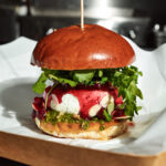 27-08-25 RED POINT BURGER DSCF0974
